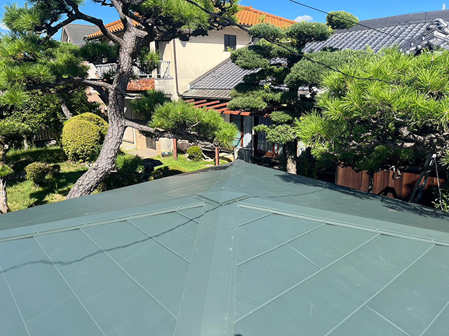 ガレージの屋根・サラシ・瓦補修工事